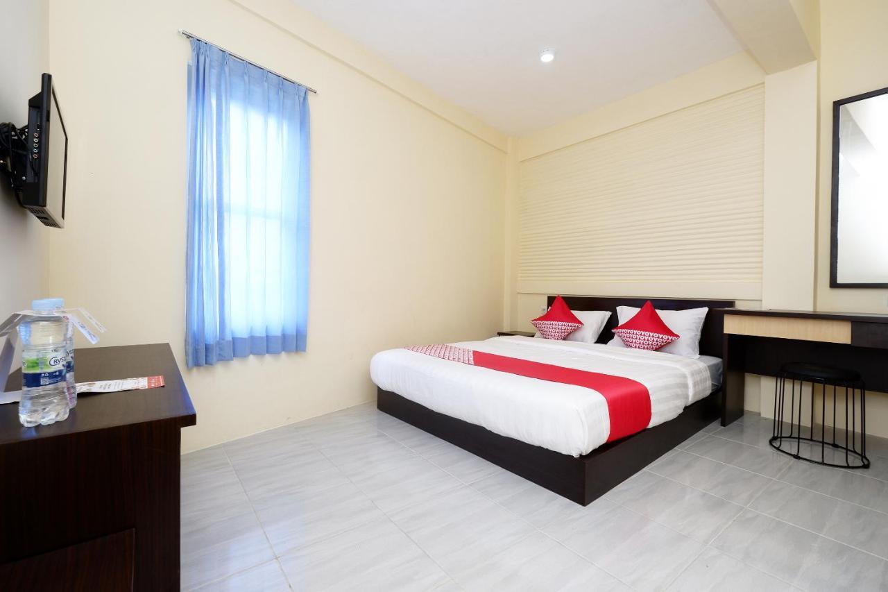 Oyo 1998 Harmonis Hotel Purwokerto Eksteriør billede
