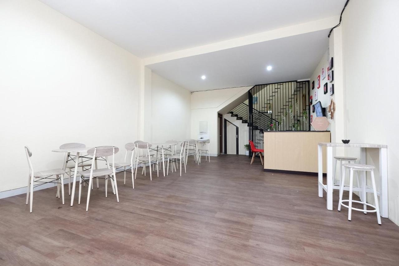 Oyo 1998 Harmonis Hotel Purwokerto Eksteriør billede