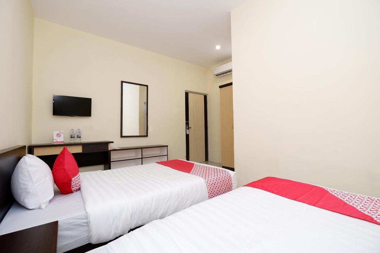 Oyo 1998 Harmonis Hotel Purwokerto Eksteriør billede